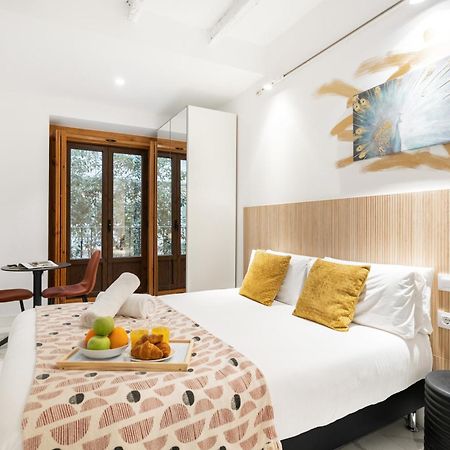 Dobo Madrid Luna 外观 照片