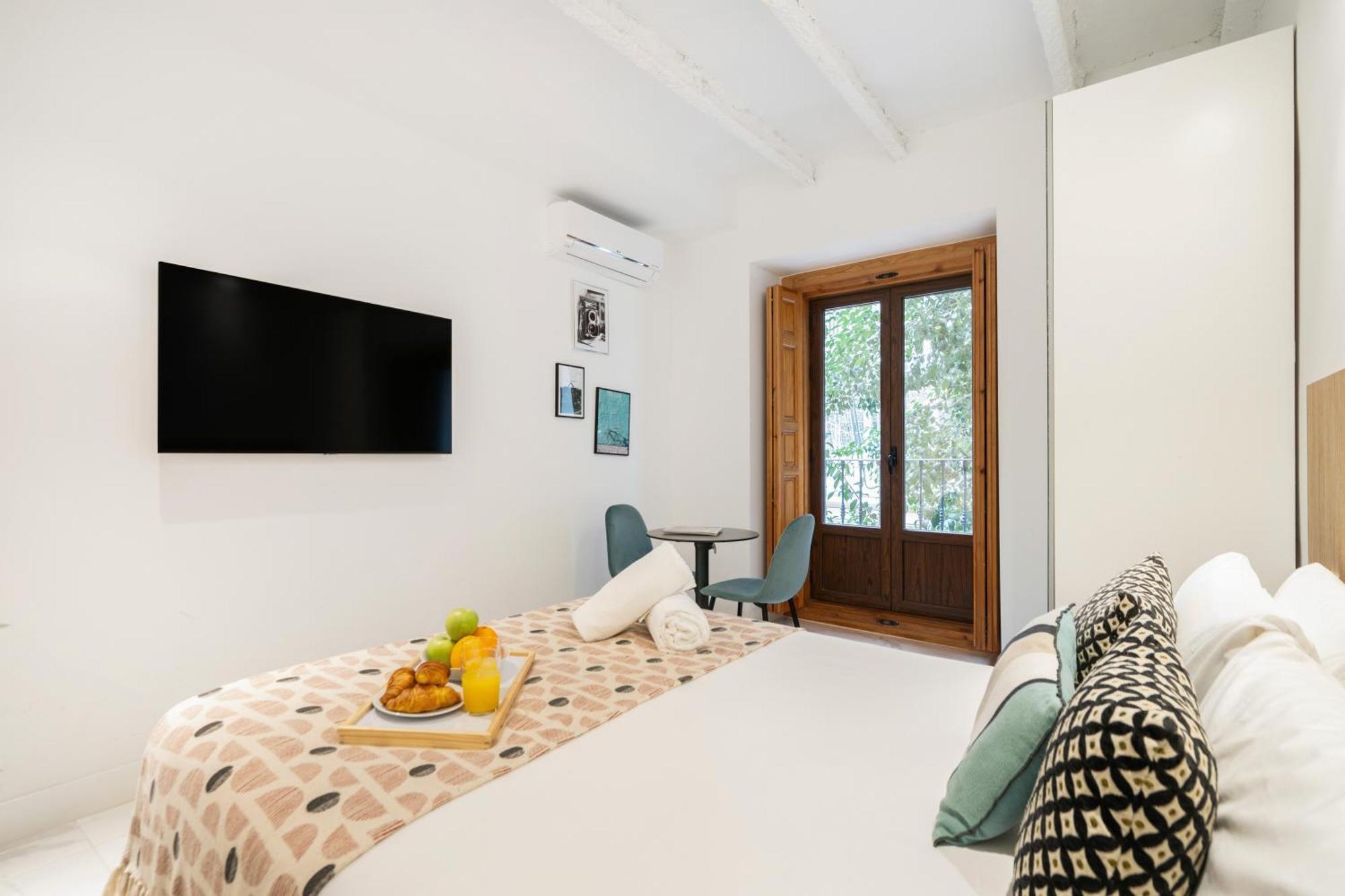 Dobo Madrid Luna 外观 照片