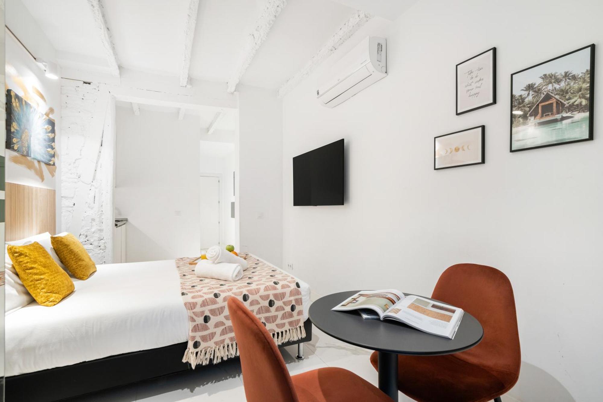 Dobo Madrid Luna 外观 照片